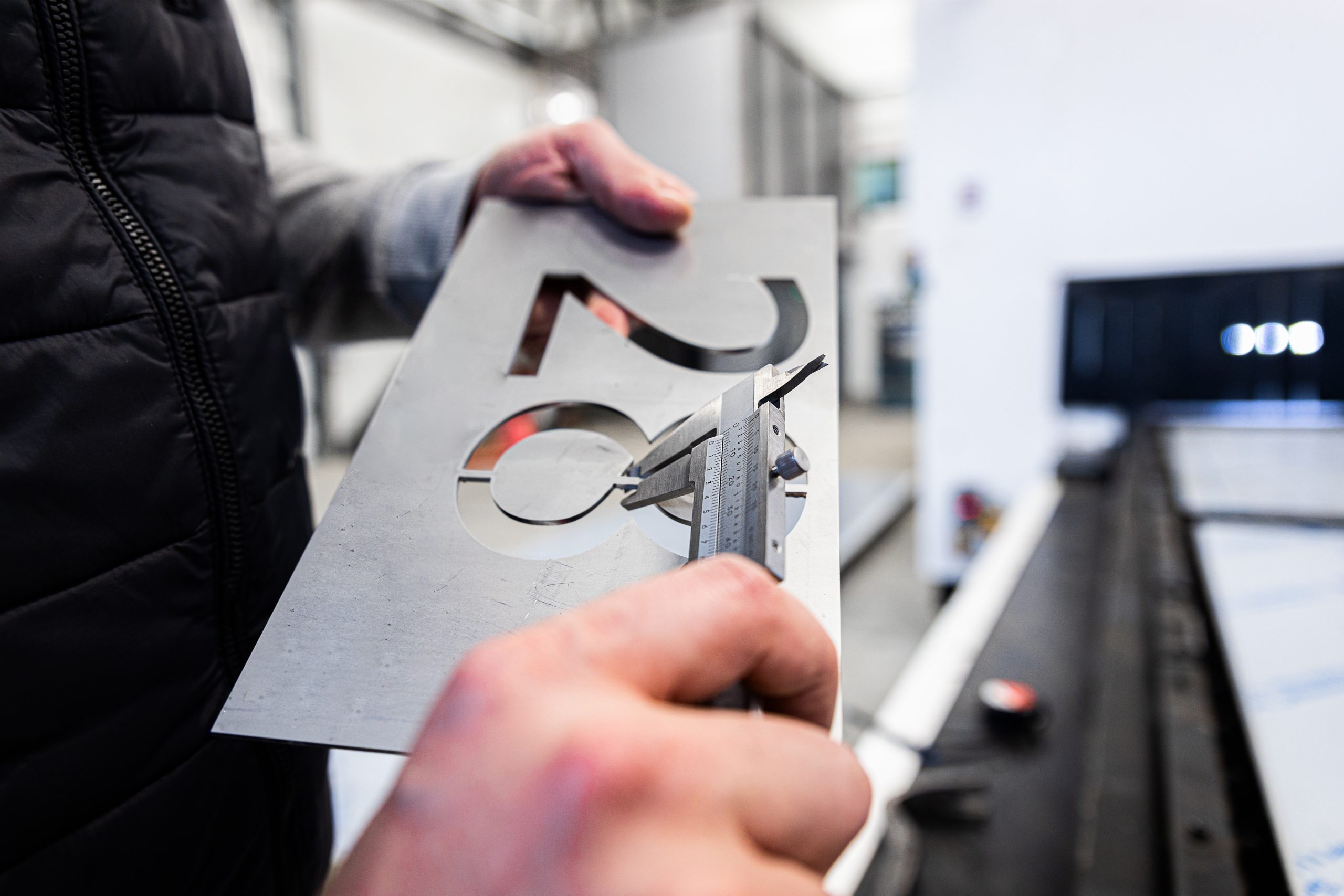 Why 815 Laser Cutting Is the Smart Choice for Your Custom Metal Projects